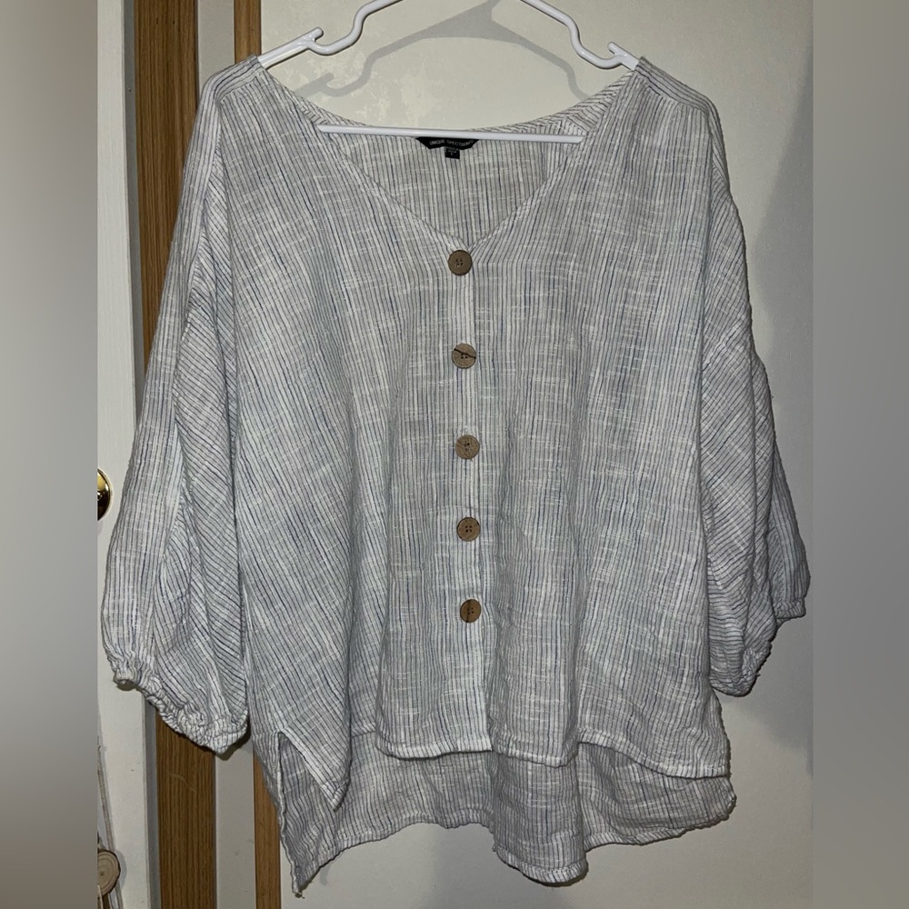 Unique Spectrum Blue and White Patterned Blouse